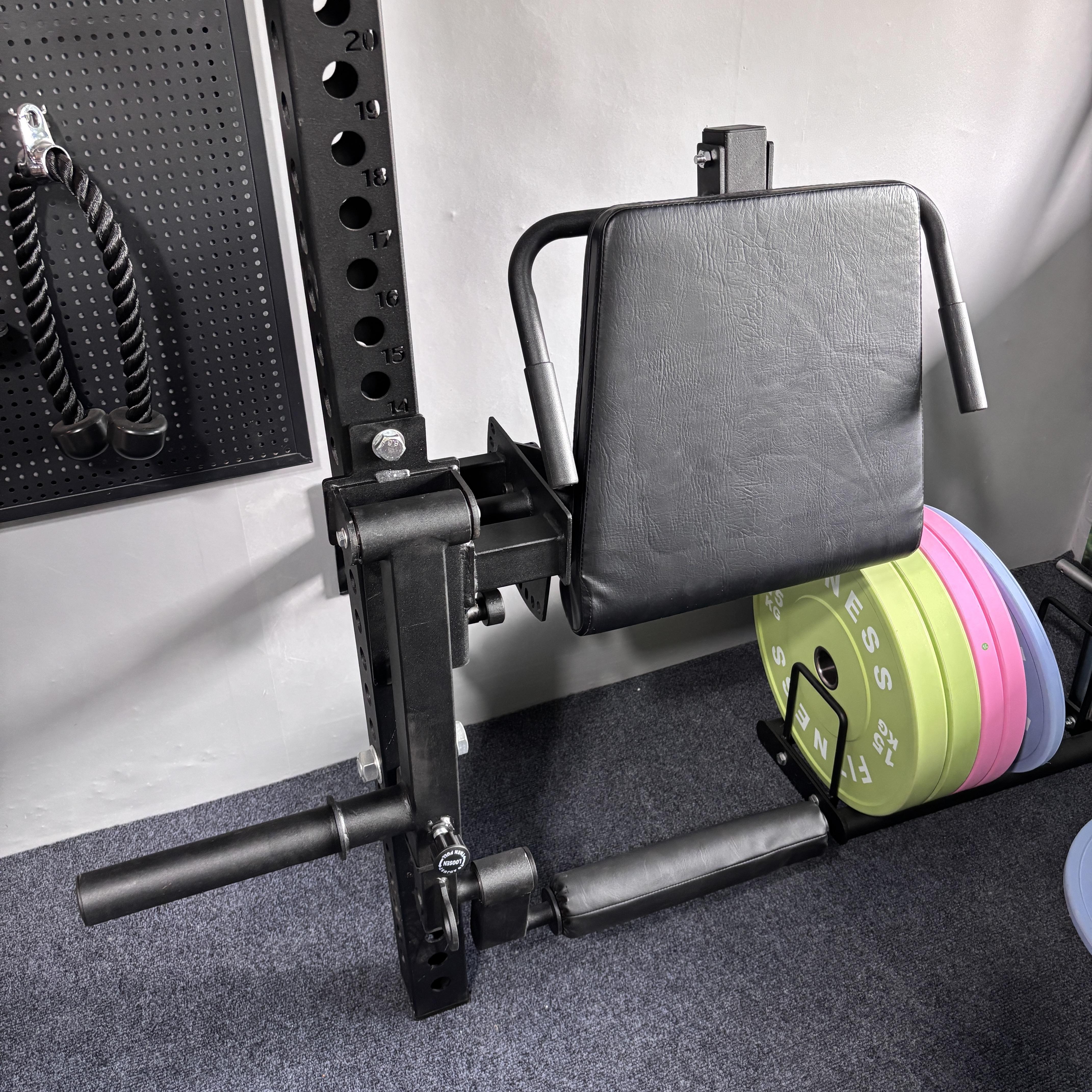 Adjustable Leg Extension/Flexi - огляд і ціна Home Gym Quad Machine